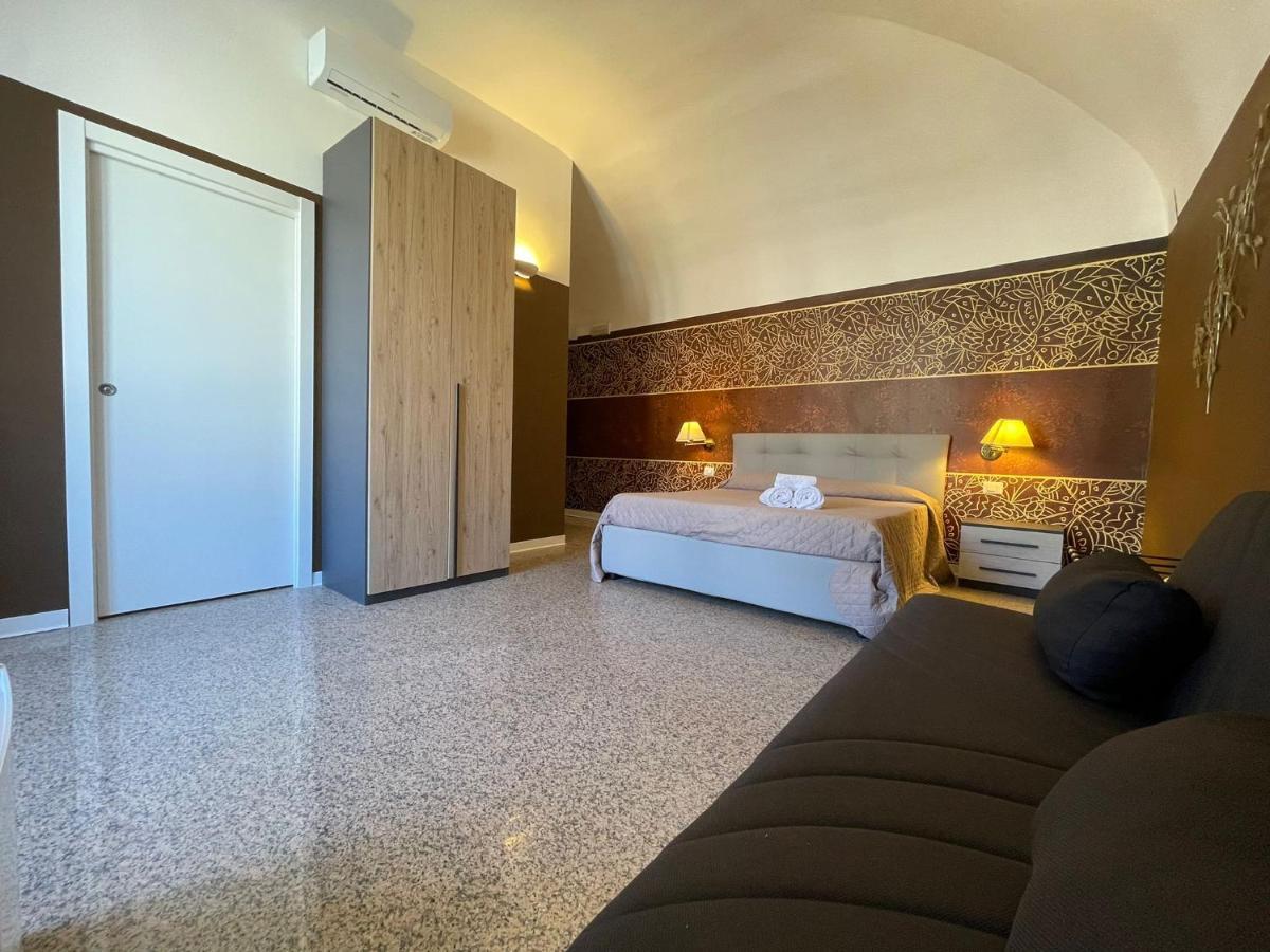 Cconforthotels R&B Central Rooms Bari Exterior photo