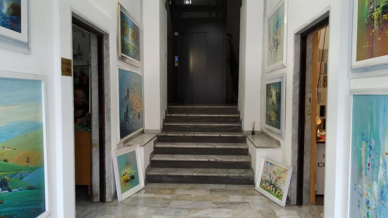 Cconforthotels R&B Central Rooms Bari Exterior photo