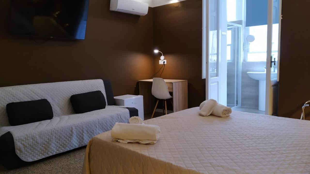 Cconforthotels R&B Central Rooms Bari Exterior photo