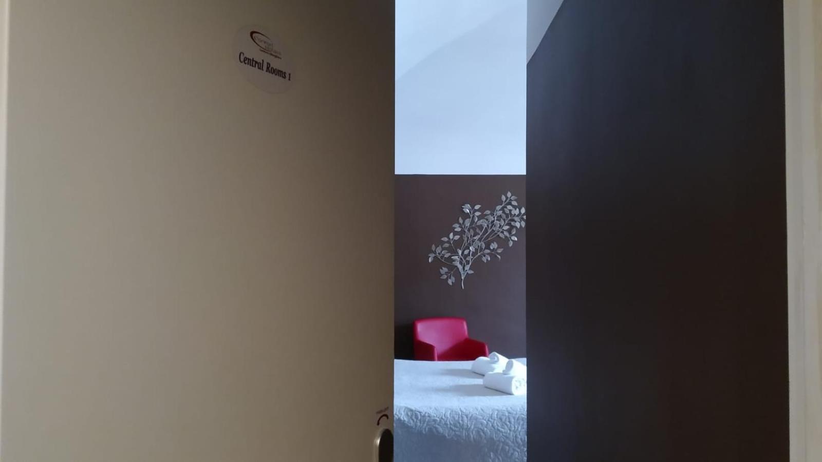 Cconforthotels R&B Central Rooms Bari Exterior photo